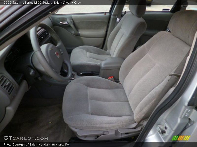 Bright Silver / Gray 2002 Saturn L Series L300 Sedan