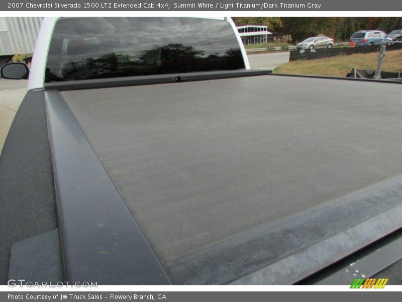 Summit White / Light Titanium/Dark Titanium Gray 2007 Chevrolet Silverado 1500 LTZ Extended Cab 4x4