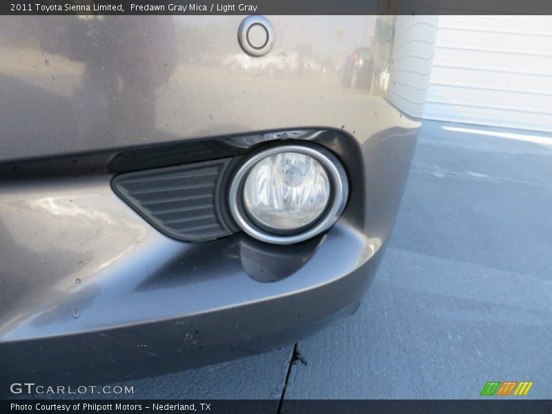 Predawn Gray Mica / Light Gray 2011 Toyota Sienna Limited