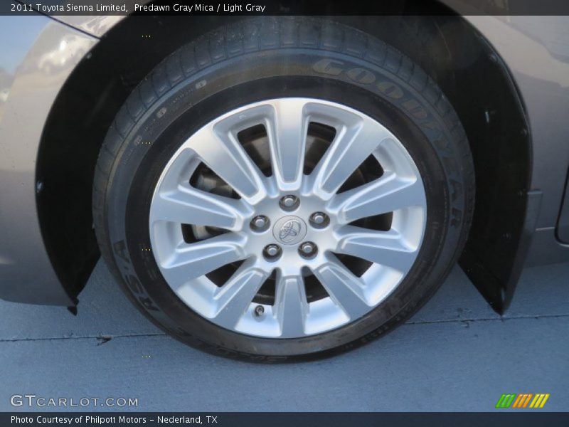 Predawn Gray Mica / Light Gray 2011 Toyota Sienna Limited