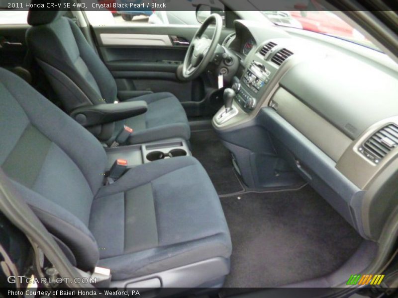Crystal Black Pearl / Black 2011 Honda CR-V SE 4WD