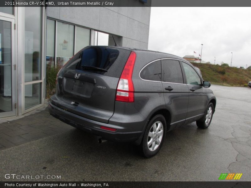 Urban Titanium Metallic / Gray 2011 Honda CR-V SE 4WD