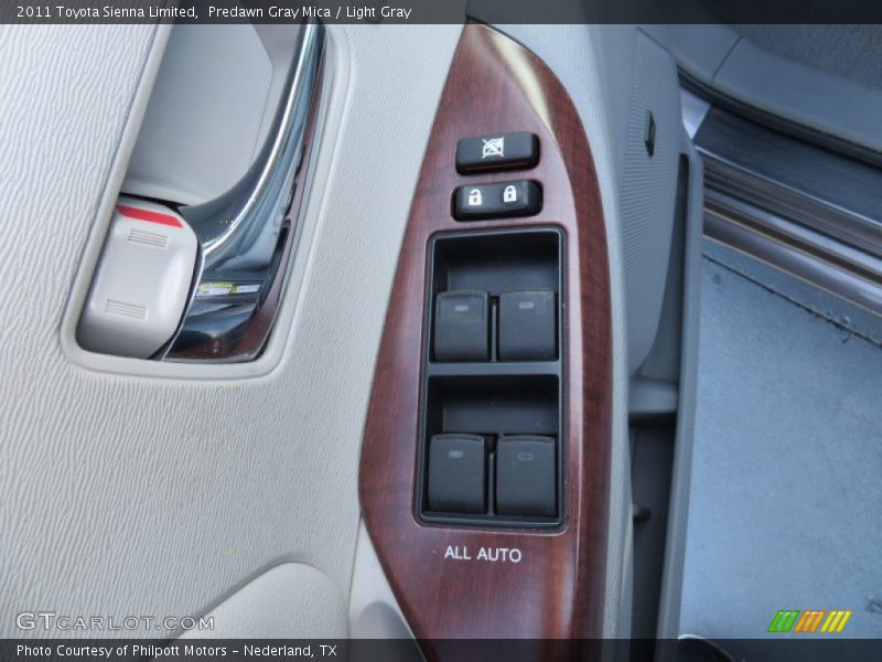 Predawn Gray Mica / Light Gray 2011 Toyota Sienna Limited