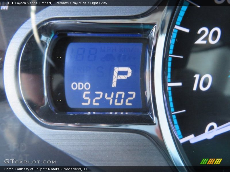 Predawn Gray Mica / Light Gray 2011 Toyota Sienna Limited