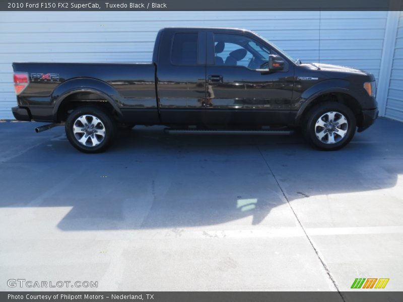 Tuxedo Black / Black 2010 Ford F150 FX2 SuperCab