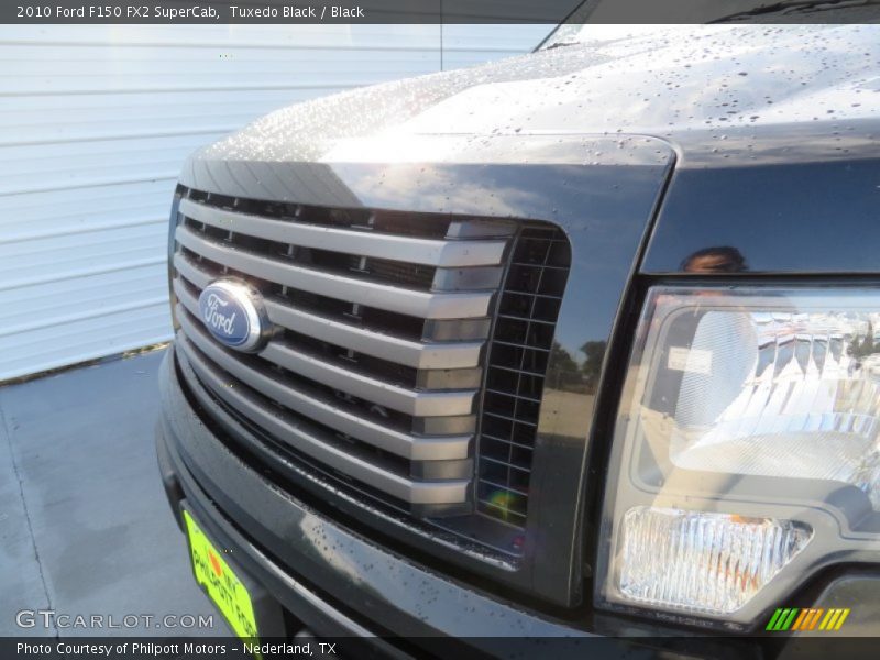 Tuxedo Black / Black 2010 Ford F150 FX2 SuperCab