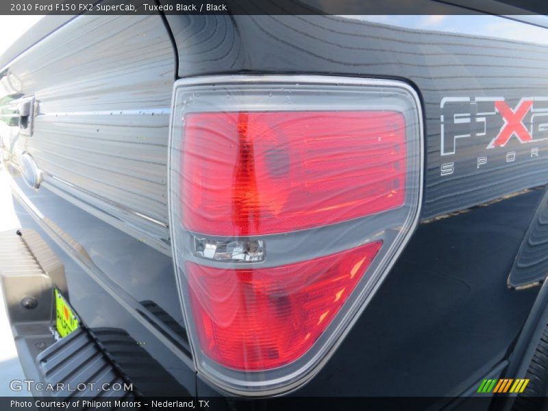 Tuxedo Black / Black 2010 Ford F150 FX2 SuperCab