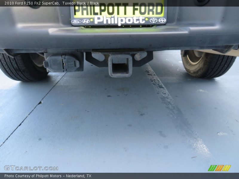 Tuxedo Black / Black 2010 Ford F150 FX2 SuperCab