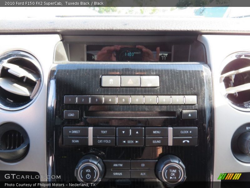 Tuxedo Black / Black 2010 Ford F150 FX2 SuperCab