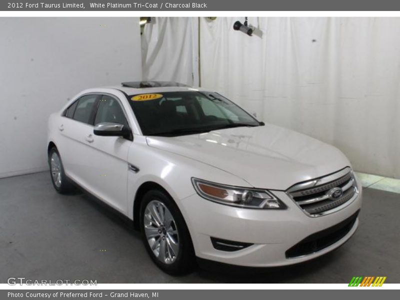 White Platinum Tri-Coat / Charcoal Black 2012 Ford Taurus Limited