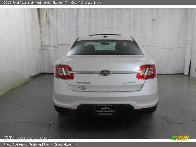 White Platinum Tri-Coat / Charcoal Black 2012 Ford Taurus Limited