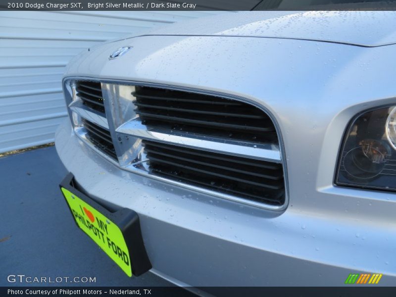 Bright Silver Metallic / Dark Slate Gray 2010 Dodge Charger SXT