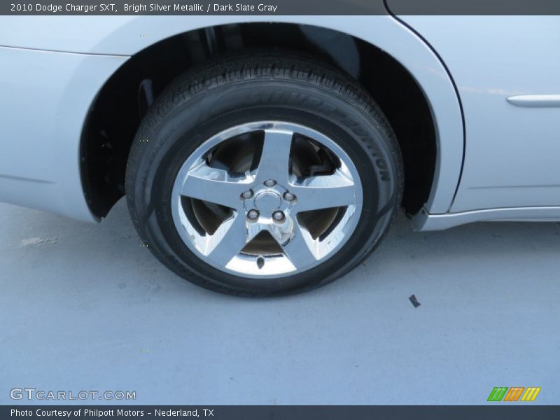 Bright Silver Metallic / Dark Slate Gray 2010 Dodge Charger SXT