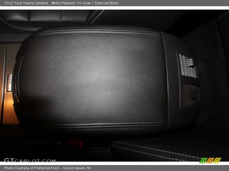White Platinum Tri-Coat / Charcoal Black 2012 Ford Taurus Limited