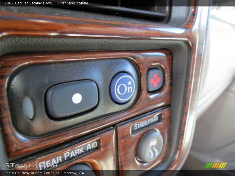 Silver Sand / Shale 2002 Cadillac Escalade AWD