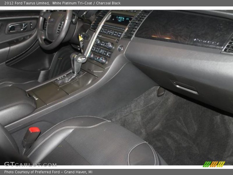 White Platinum Tri-Coat / Charcoal Black 2012 Ford Taurus Limited