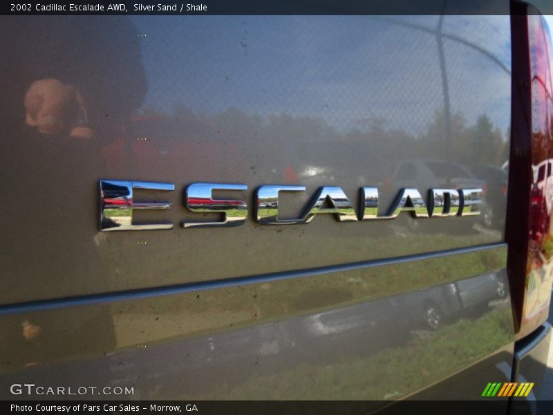 Silver Sand / Shale 2002 Cadillac Escalade AWD
