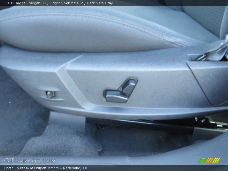 Bright Silver Metallic / Dark Slate Gray 2010 Dodge Charger SXT