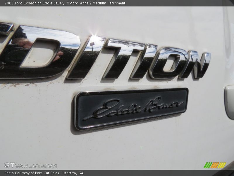 Oxford White / Medium Parchment 2003 Ford Expedition Eddie Bauer