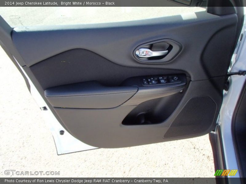 Bright White / Morocco - Black 2014 Jeep Cherokee Latitude