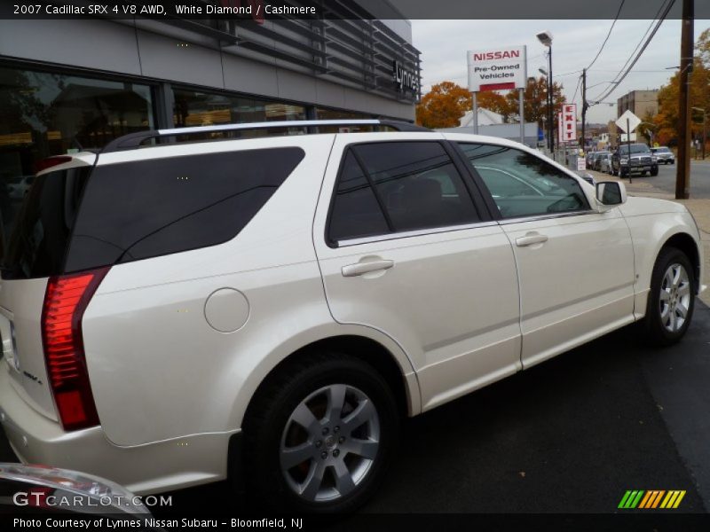 White Diamond / Cashmere 2007 Cadillac SRX 4 V8 AWD