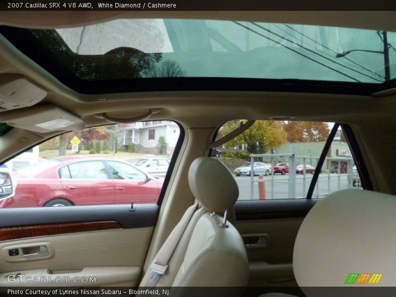 White Diamond / Cashmere 2007 Cadillac SRX 4 V8 AWD