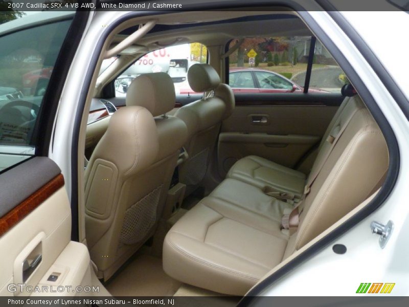 White Diamond / Cashmere 2007 Cadillac SRX 4 V8 AWD
