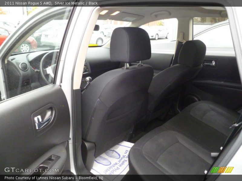 Silver Ice Metallic / Black 2011 Nissan Rogue S AWD