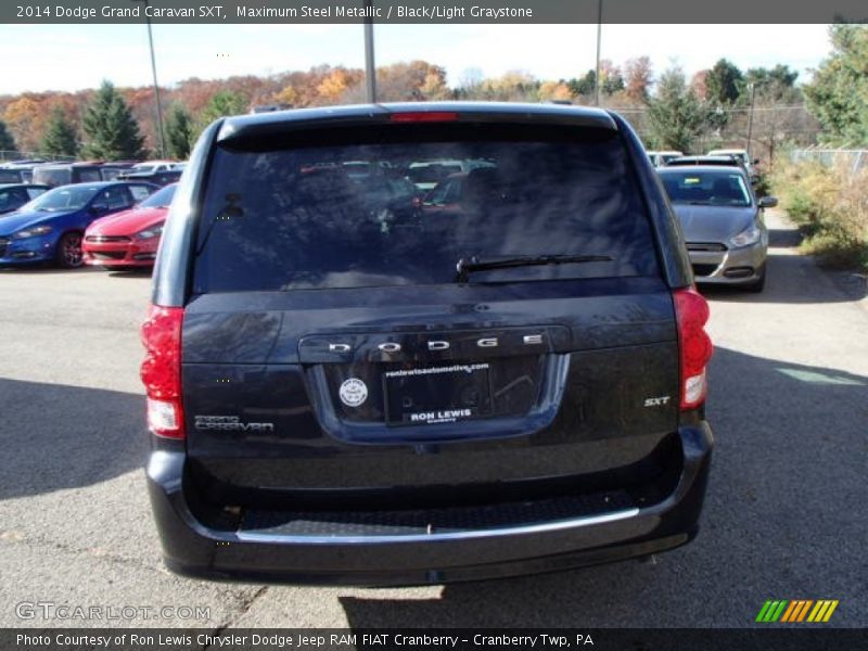 Maximum Steel Metallic / Black/Light Graystone 2014 Dodge Grand Caravan SXT