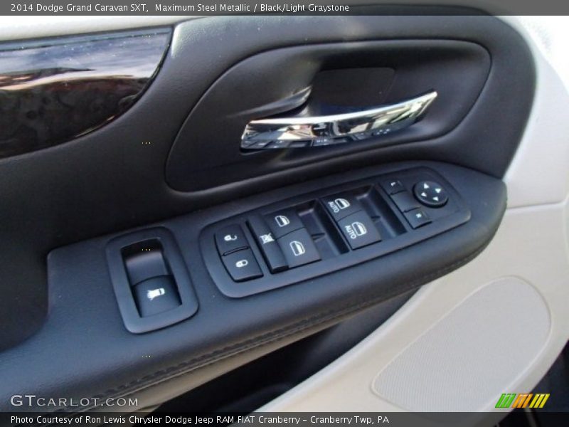 Maximum Steel Metallic / Black/Light Graystone 2014 Dodge Grand Caravan SXT