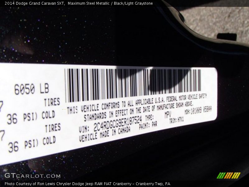 Maximum Steel Metallic / Black/Light Graystone 2014 Dodge Grand Caravan SXT