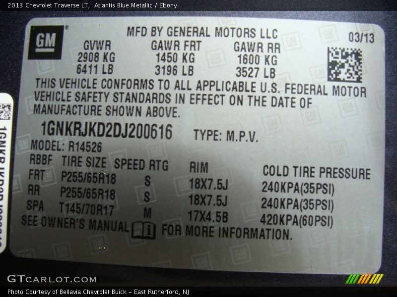 Atlantis Blue Metallic / Ebony 2013 Chevrolet Traverse LT