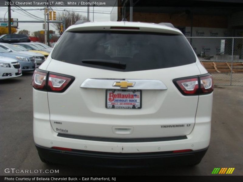 White / Ebony/Mojave 2013 Chevrolet Traverse LT AWD