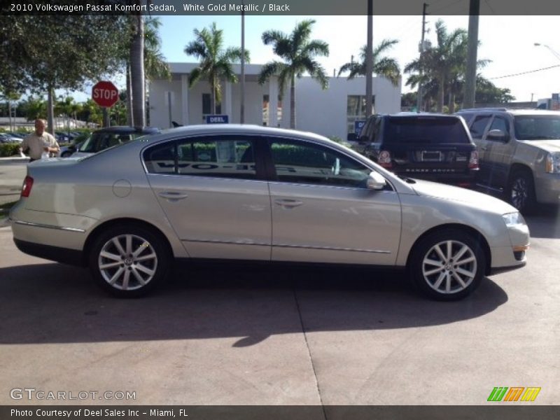 White Gold Metallic / Black 2010 Volkswagen Passat Komfort Sedan