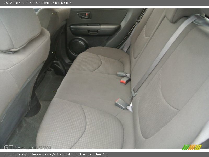 Dune Beige / Black Cloth 2012 Kia Soul 1.6