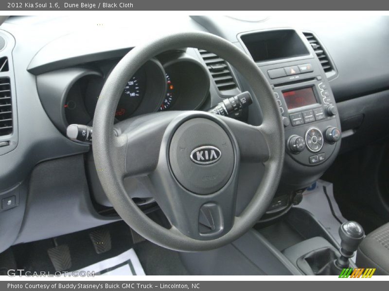Dune Beige / Black Cloth 2012 Kia Soul 1.6