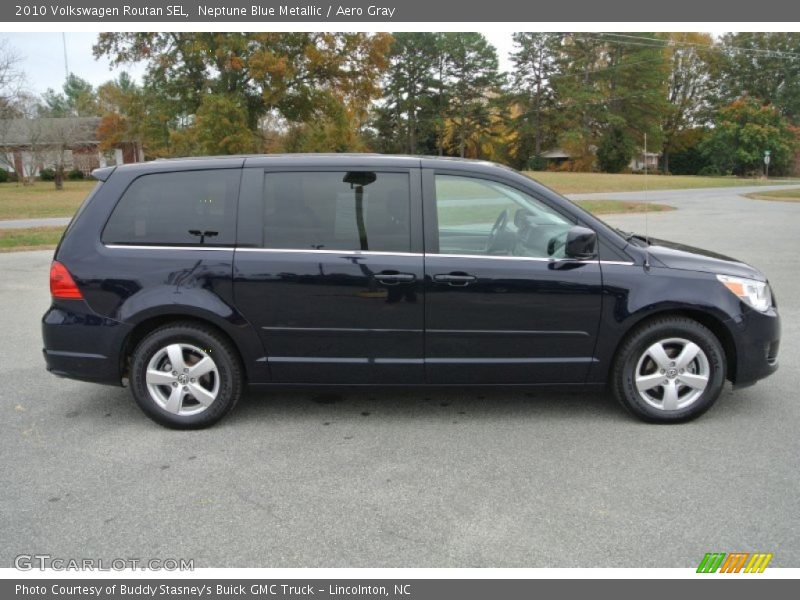 Neptune Blue Metallic / Aero Gray 2010 Volkswagen Routan SEL