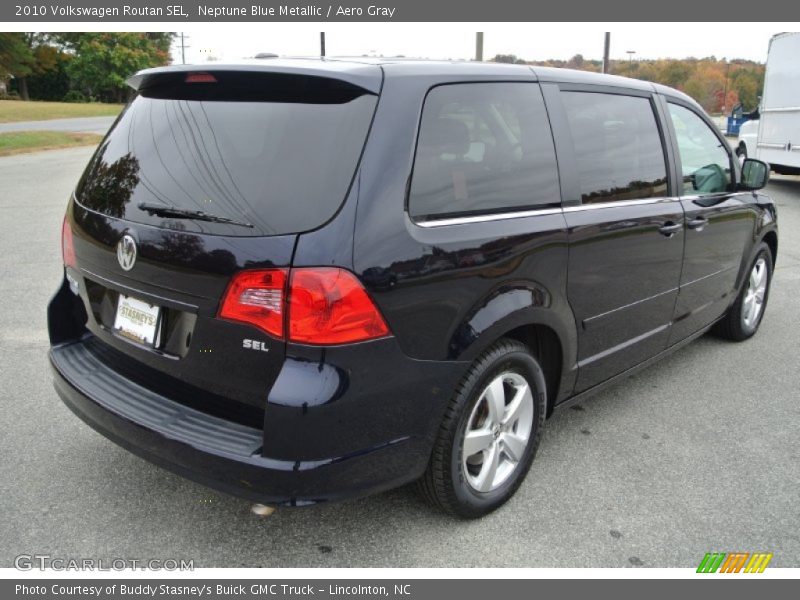 Neptune Blue Metallic / Aero Gray 2010 Volkswagen Routan SEL