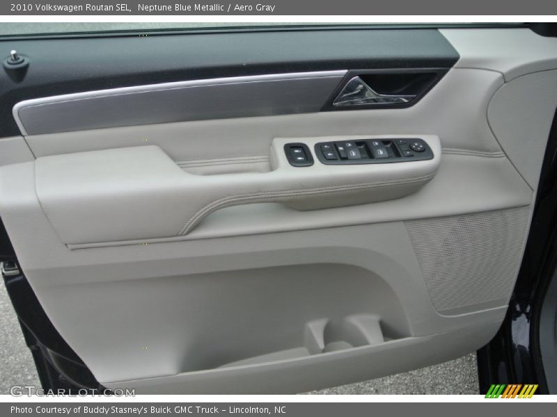 Neptune Blue Metallic / Aero Gray 2010 Volkswagen Routan SEL