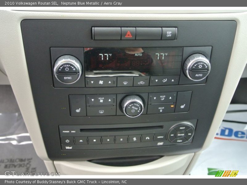 Neptune Blue Metallic / Aero Gray 2010 Volkswagen Routan SEL