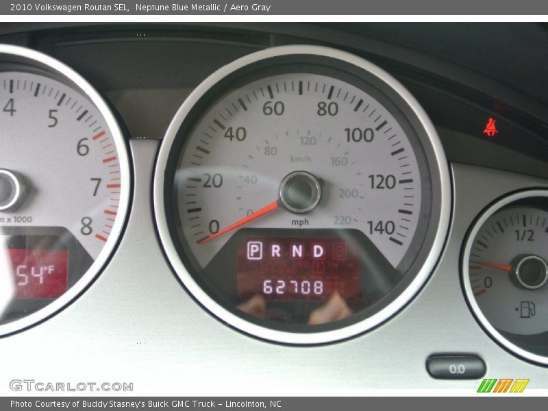 Neptune Blue Metallic / Aero Gray 2010 Volkswagen Routan SEL