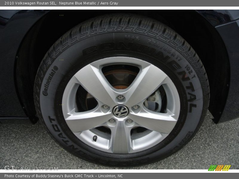 Neptune Blue Metallic / Aero Gray 2010 Volkswagen Routan SEL