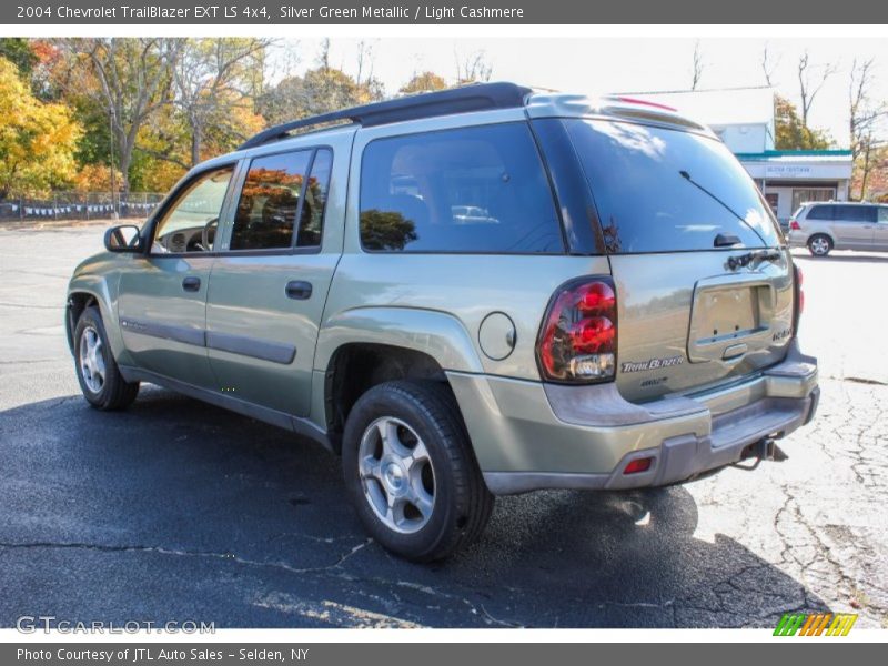 Silver Green Metallic / Light Cashmere 2004 Chevrolet TrailBlazer EXT LS 4x4