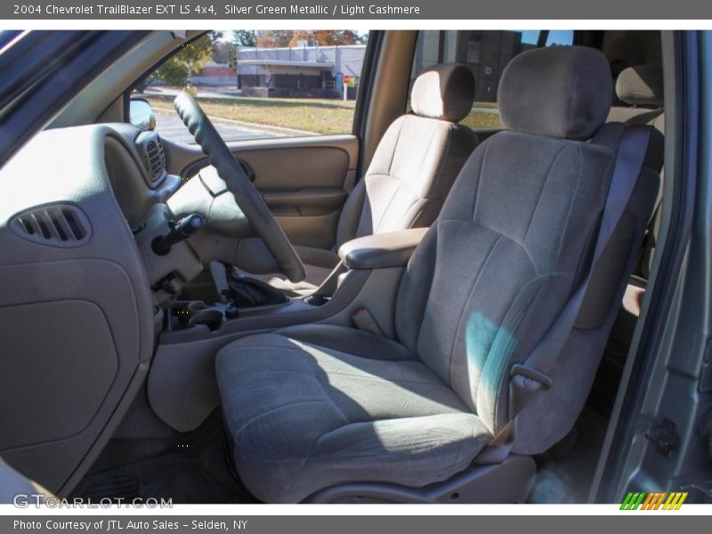 Silver Green Metallic / Light Cashmere 2004 Chevrolet TrailBlazer EXT LS 4x4