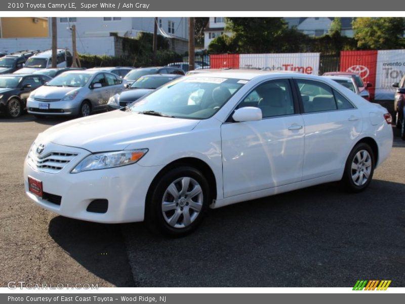 Super White / Ash Gray 2010 Toyota Camry LE