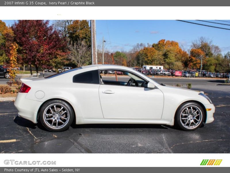 Ivory Pearl / Graphite Black 2007 Infiniti G 35 Coupe