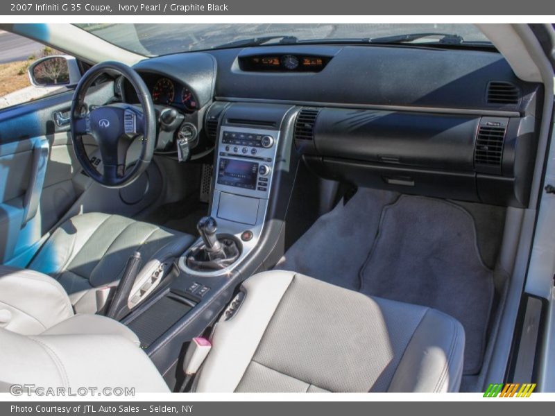 Ivory Pearl / Graphite Black 2007 Infiniti G 35 Coupe
