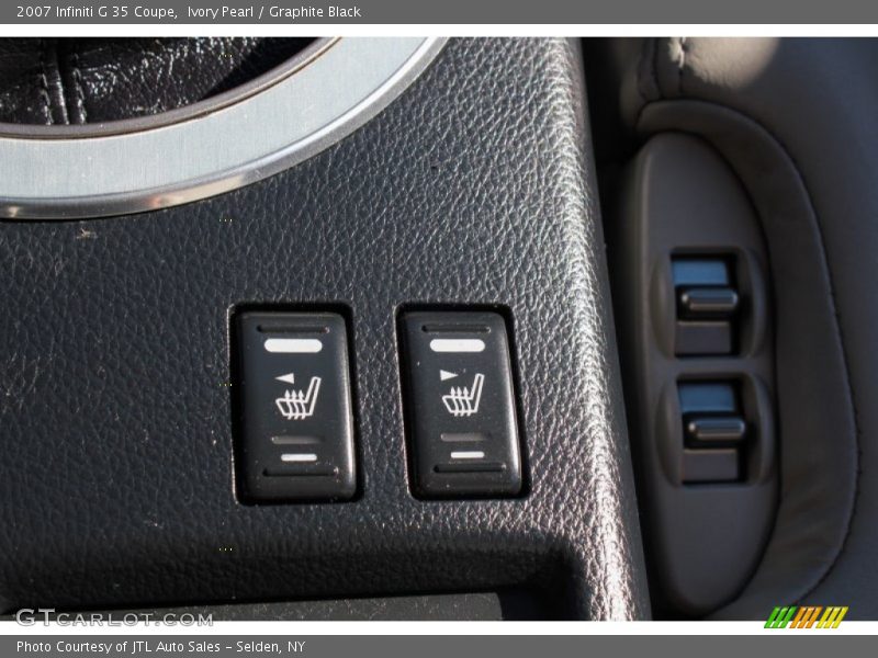 Ivory Pearl / Graphite Black 2007 Infiniti G 35 Coupe