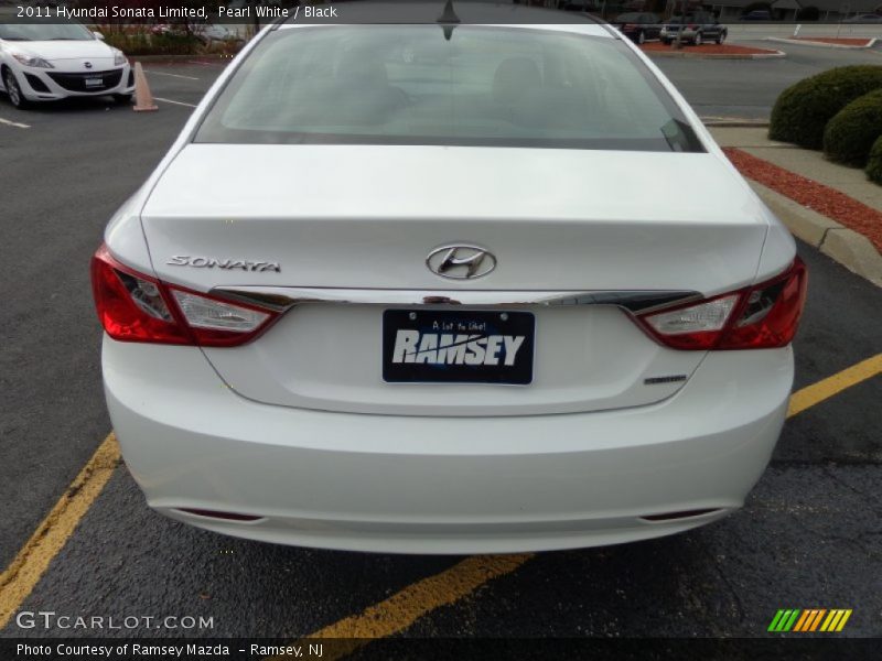 Pearl White / Black 2011 Hyundai Sonata Limited