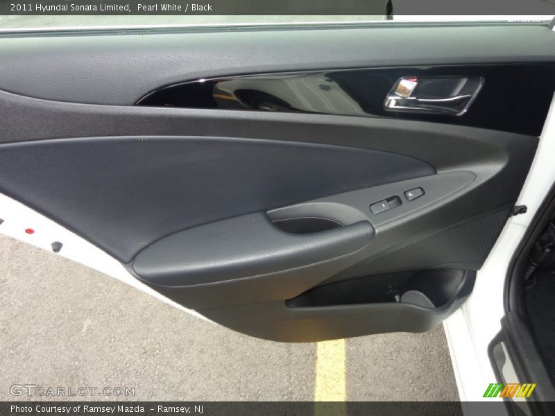 Pearl White / Black 2011 Hyundai Sonata Limited
